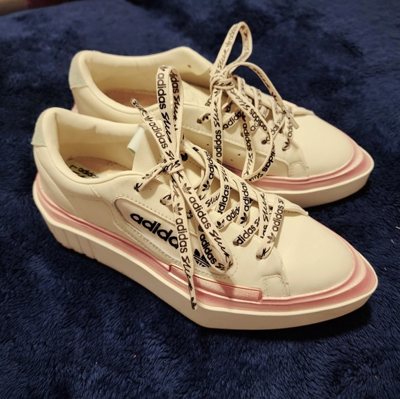 Adidas Hypersleek Runners - Picture 3 of 3